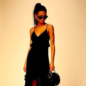 XX3 BLACK MIDI DRESS THAT DRAPES TO SEE A LITTLE BLACK LACE, LOTS OF LAYERS!❤️